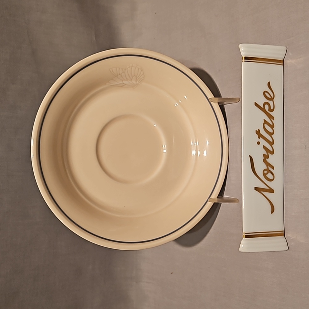Keltcraft by Noritake 9109 Kilkee Saucer Only